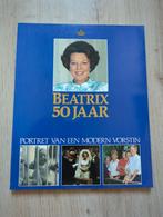 Beatrix 50 Jaar - Portret van een Moderne Vorstin 1988, Ophalen of Verzenden, Zo goed als nieuw, Politiek