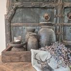 Landelijke set, shabby, houten dienblad, nepalese kruik, Landelijk by Suus, Schaal, Nieuw, Ophalen of Verzenden