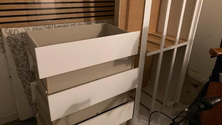 MALM ladenkast 160cm wit, Huis en Inrichting, Kasten | Kledingkasten, Zo goed als nieuw, Minder dan 100 cm, 150 tot 200 cm, 25 tot 50 cm