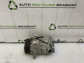 Aircopomp Renault Captur 1 ORIGINEEL 926000217R beschikbaar voor biedingen