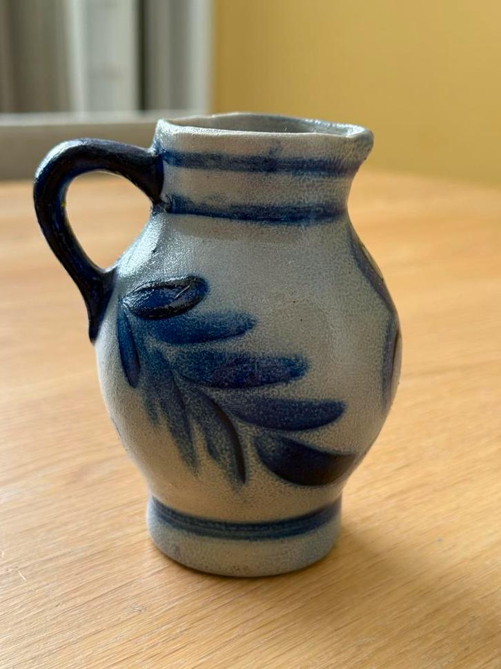 Antieke Vaasjes - Regina Gouda Holland, Antiek en Kunst, Antiek | Keramiek en Aardewerk, Ophalen