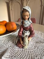 Beeld van meisje met pot, Verzamelen, Beelden en Beeldjes, Ophalen of Verzenden, Zo goed als nieuw, Mens