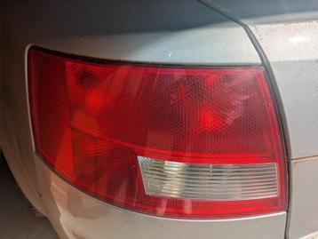 audi a4 b6 cabrio achterlicht links beschikbaar voor biedingen