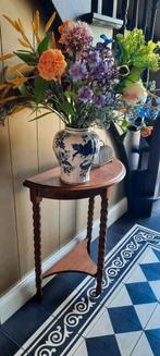Bijzettafel haltafeltje haltafel sidetable bolpoten ?, Ophalen