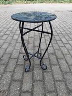 Zwart metalen bijzettafel met glazen blad, Ophalen, Gebruikt, Rond