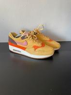 Nike air Max 1 crêpe wheat gold, Ophalen of Verzenden, Zo goed als nieuw, Sneakers of Gympen, Nike