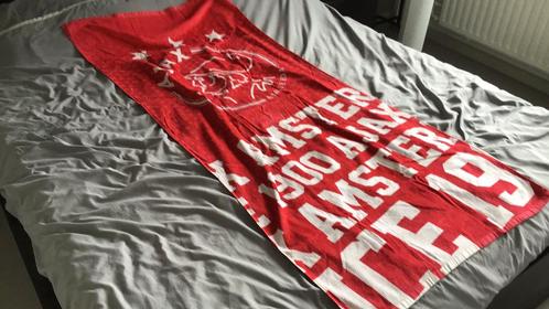 ZGAN AJAX badlaken., Huis en Inrichting, Badkamer | Badtextiel en Accessoires, Zo goed als nieuw, Handdoek, Rood, Ophalen of Verzenden