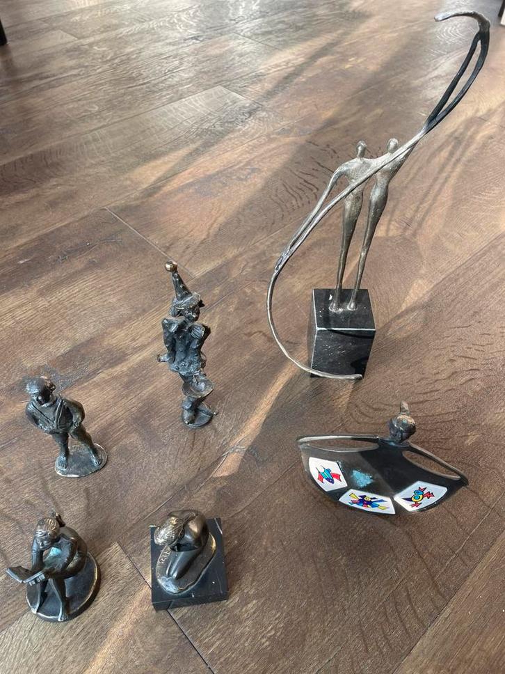 Bronzen beeldjes, Verzamelen, Beelden en Beeldjes, Gebruikt, Overige typen, Verzenden