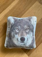 Kussens wolf, plant en luipaard, Huis en Inrichting, Woonaccessoires | Kussens, Nieuw, Ophalen of Verzenden