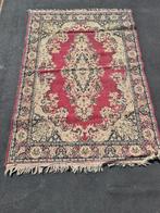 Oud Perzisch kleed vloerkleed machinaal 180x115cm €35, Ophalen