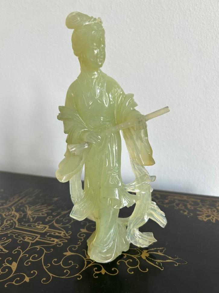 Chinees jade beeld, Antiek en Kunst, Kunst | Niet-Westerse kunst, Verzenden