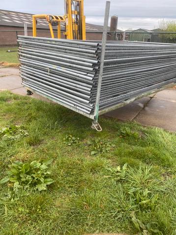 bouwhekken 2x 3,5 en 1,15x 3,5 en city 2.00 x2.20 en poorten beschikbaar voor biedingen
