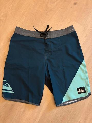 Quicksilver boardshorts zwembroek mt 32 beschikbaar voor biedingen