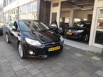 Ford Focus 1.6 EcoBoost Titanium NAVI AIRCO PDC CRUISE CONTR, 4 cilinders, 150 pk, Zwart, 665 kg