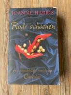 Joanne Harris - Rode schoenen, Gelezen, Ophalen of Verzenden, Nederland, Joanne Harris
