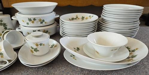 Vintage Eschenbach Bavaria Germany servies, Huis en Inrichting, Keuken | Servies, Zo goed als nieuw, Compleet servies, Overige stijlen