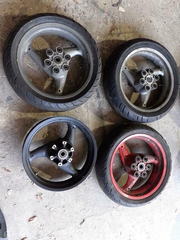 Achterwiel achtervelg wiel velg 4.5j Monster 620 695, Motoren, Onderdelen | Ducati, Gebruikt, Ophalen of Verzenden