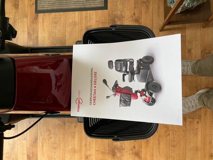 Bijna gloednieuwe scootmobiel Mango Cheetah de Luxe, Diversen, Brommobielen en Scootmobielen, Zo goed als nieuw, Mango, 36 t/m 45 km