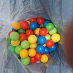Speelgoed plastic gekleurde ballen GRATIS, Ophalen, Gebruikt, Overige typen