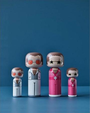 Kokeshi Elton Pink Outfit - XL-versie (21,5 cm) - Lucie Kaas beschikbaar voor biedingen