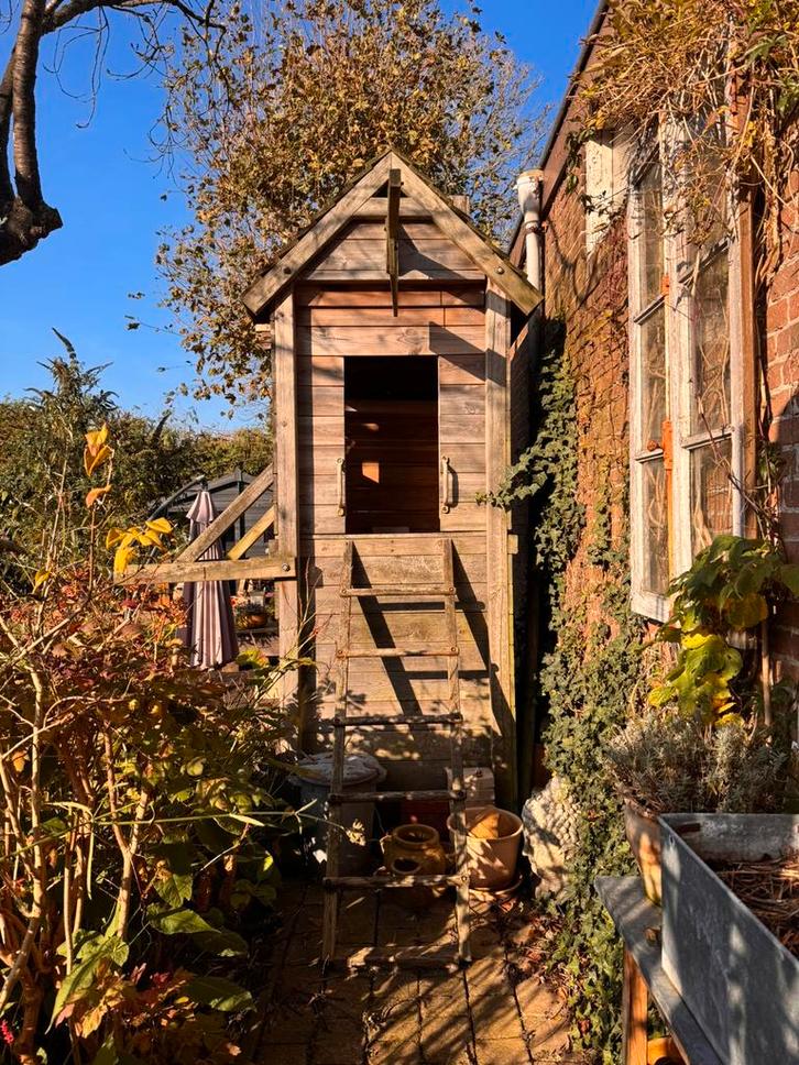 Houten speelhuis / speelhuisje tuin 2 verdiepingen, Kinderen en Baby's, Speelgoed | Buiten | Speelhuisjes, Gebruikt, Hout, Ophalen