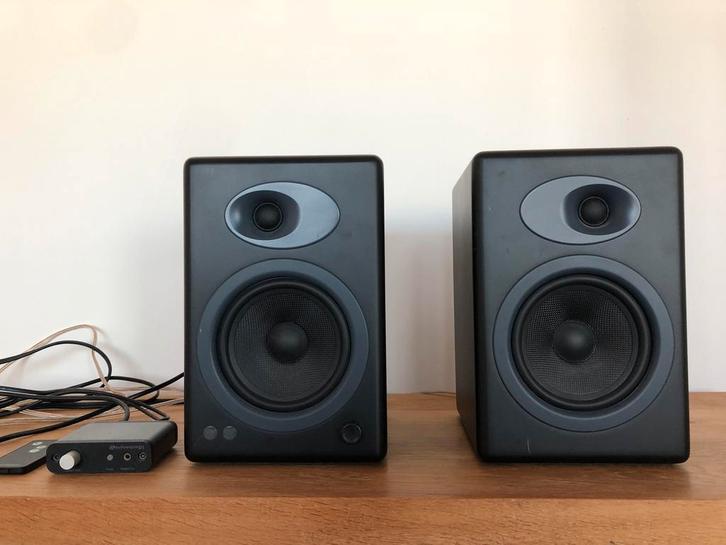 Audioengine A5 speakers + D1 DAC, Audio, Tv en Foto, Luidsprekers, Zo goed als nieuw, Front, Rear of Stereo speakers, 120 watt of meer