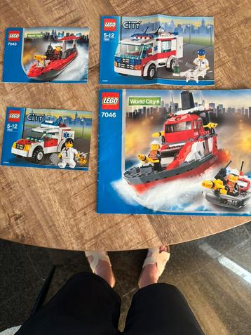 Lego boekjes beschikbaar voor biedingen