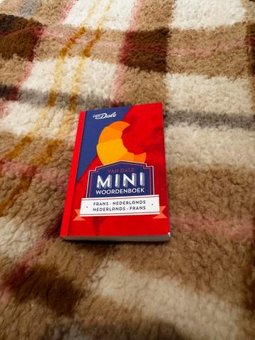 Van Dale Miniwoordenboek Frans beschikbaar voor biedingen