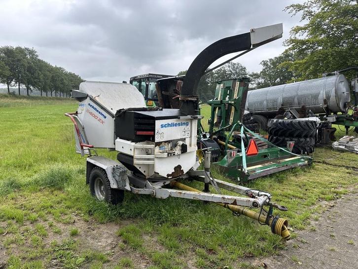 Schliesling houtversnipperaar 400 ZX op onderstel, Zakelijke goederen, Machines en Bouw | Tuin, Park en Bosbouw, Overige typen