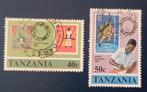 Tanzania 2 pzs stamp on stamp, Postzegels en Munten, Postzegels | Afrika, Verzenden, Tanzania, Gestempeld