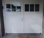 Hardhout kozijn met dubbele garage deuren, Garagedeur, Ophalen of Verzenden, Zo goed als nieuw, 120 cm of meer