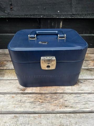 ** Beautycase incl. sleuteltje ** beschikbaar voor biedingen