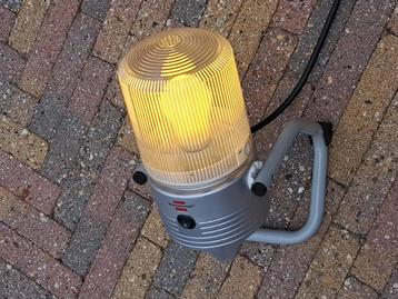Te koop bouw/campinglamp beschikbaar voor biedingen