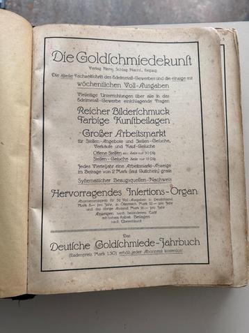 antieke boeken beschikbaar voor biedingen