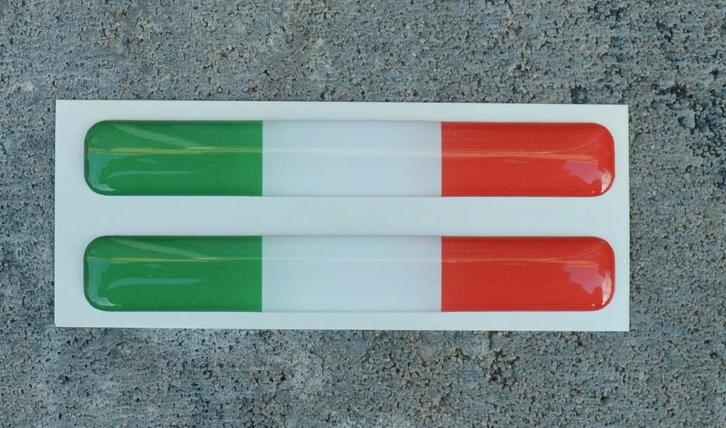 set Italiaanse vlag stickers - Ducati Moto Guzzi Vespa April, Motoren, Accessoires | Stickers, Verzenden