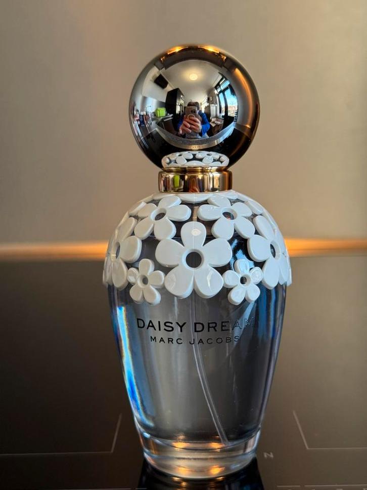 Marc jacobs daisy dreams 100ml eau de toilette, Sieraden, Tassen en Uiterlijk, Uiterlijk | Parfum, Nieuw, Ophalen of Verzenden