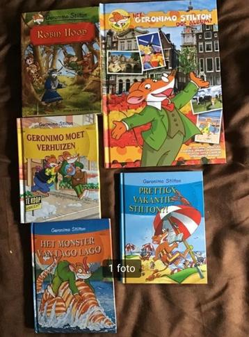 5 uitgaves Geronimo Stilton.  beschikbaar voor biedingen