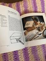 Sierlijke Servetten met Chemage - Hobbyboek, Ophalen of Verzenden, Zo goed als nieuw, Scrapbooking en Knutselen, Geschikt voor kinderen