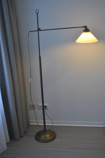 Vloerlamp, messing, klassiek, glas, verstelbaar beschikbaar voor biedingen