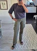 Groene dames Cargo spijkerbroek van Pull & Bear | Maat 34, Overige kleuren, Nieuw, Ophalen of Verzenden, W27 (confectie 34) of kleiner