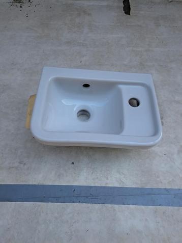 2x Nieuw Villeroy&Boch omnia Archectura Comp fontein(A6) beschikbaar voor biedingen