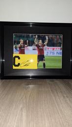 Gesigneerde aanvoerdersband oud AC Milaan Ambrosini met COA, Ophalen of Verzenden, Zo goed als nieuw, Buitenlandse clubs, Shirt