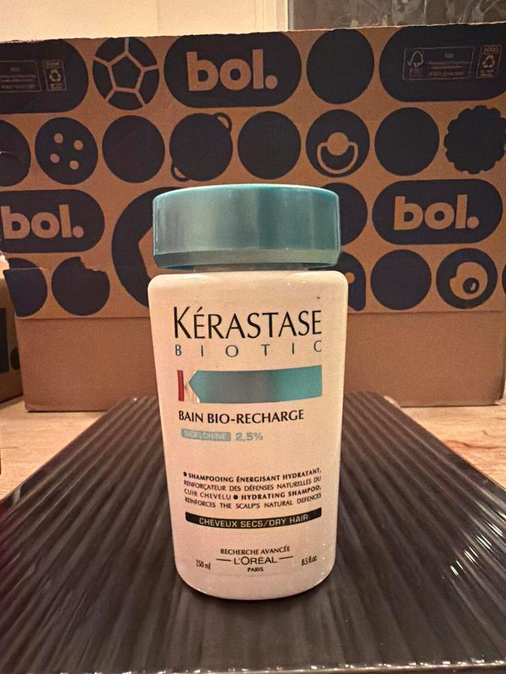 Kérastase Biotic Bain Bio-Recharge Shampoo, Sieraden, Tassen en Uiterlijk, Uiterlijk | Haarverzorging, Nieuw, Shampoo of Conditioner