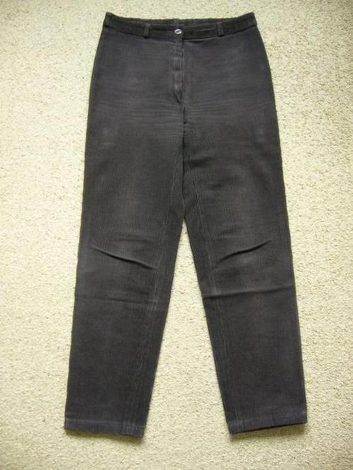 bruine vintage ribcord broek Stretch Cord mt 38 i.g.s., Kleding | Dames, Broeken en Pantalons, Zo goed als nieuw, Maat 38/40 (M)