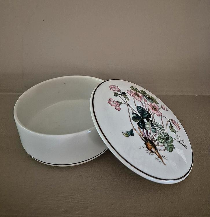 Villeroy en Boch stenen doosje, Huis en Inrichting, Woonaccessoires | Overige, Zo goed als nieuw, Ophalen of Verzenden