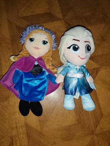 Frozen Anna en Elsa knuffels 30cm beschikbaar voor biedingen