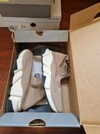 Balenciaga Sneakers Maat 36 - Compleet met bon en doos!, Kleding | Dames, Schoenen, Balenciaga, Beige, Nieuw, Ophalen of Verzenden