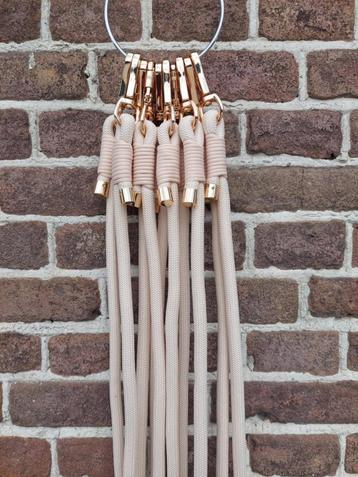 Luxe partij 10 hondenriemen hondenlijnen 150cm creme NIEUW beschikbaar voor biedingen