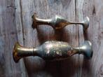 Twee koperen fraaibewerkte vaasjes, Antiek en Kunst, Antiek | Koper en Brons, Verzenden