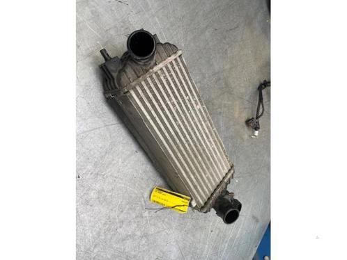 Intercooler van een Kia Carens, Auto-onderdelen, Airco en Verwarming, Kia, Gebruikt, 3 maanden garantie, Ophalen of Verzenden